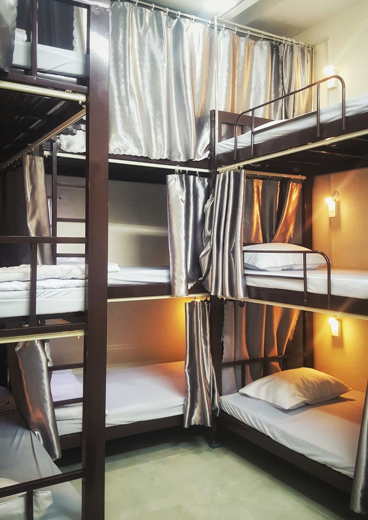 G-hostel 2*