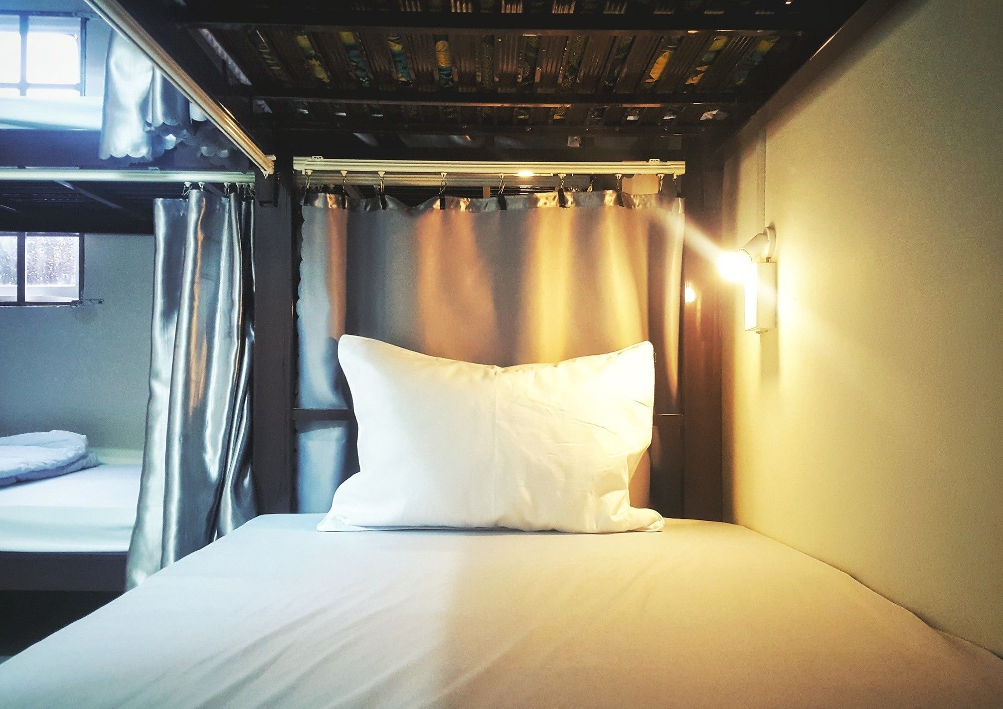 G-hostel Hotel